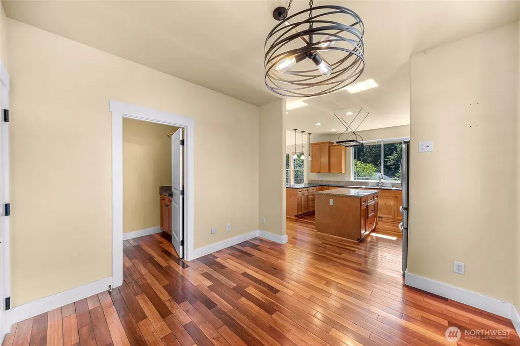 1235 Geneva Hills Road Bellingham WA 98229