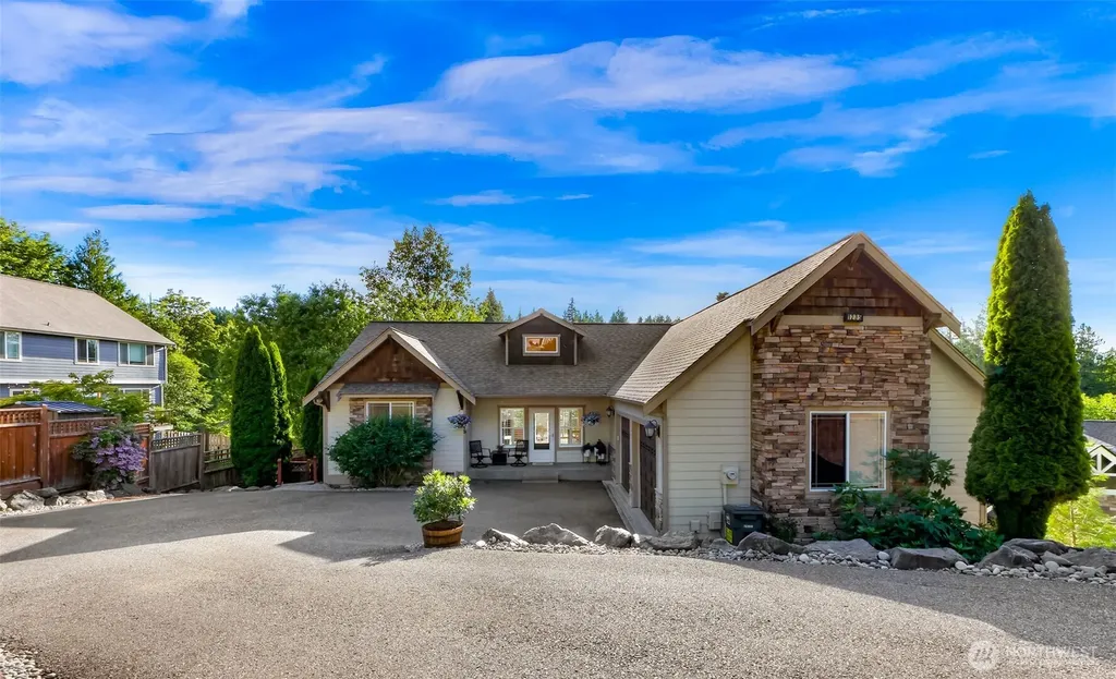 1235 Geneva Hills Road Bellingham WA 98229