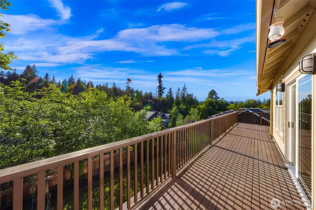 1235 Geneva Hills Road Bellingham WA 98229