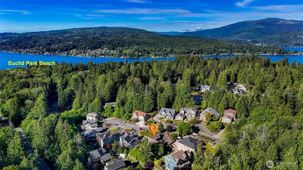 1235 Geneva Hills Road Bellingham WA 98229