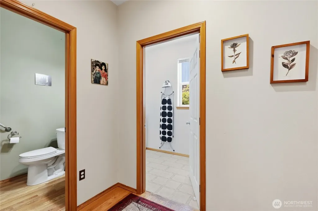3228 Cardinal Drive NW Olympia WA 98502