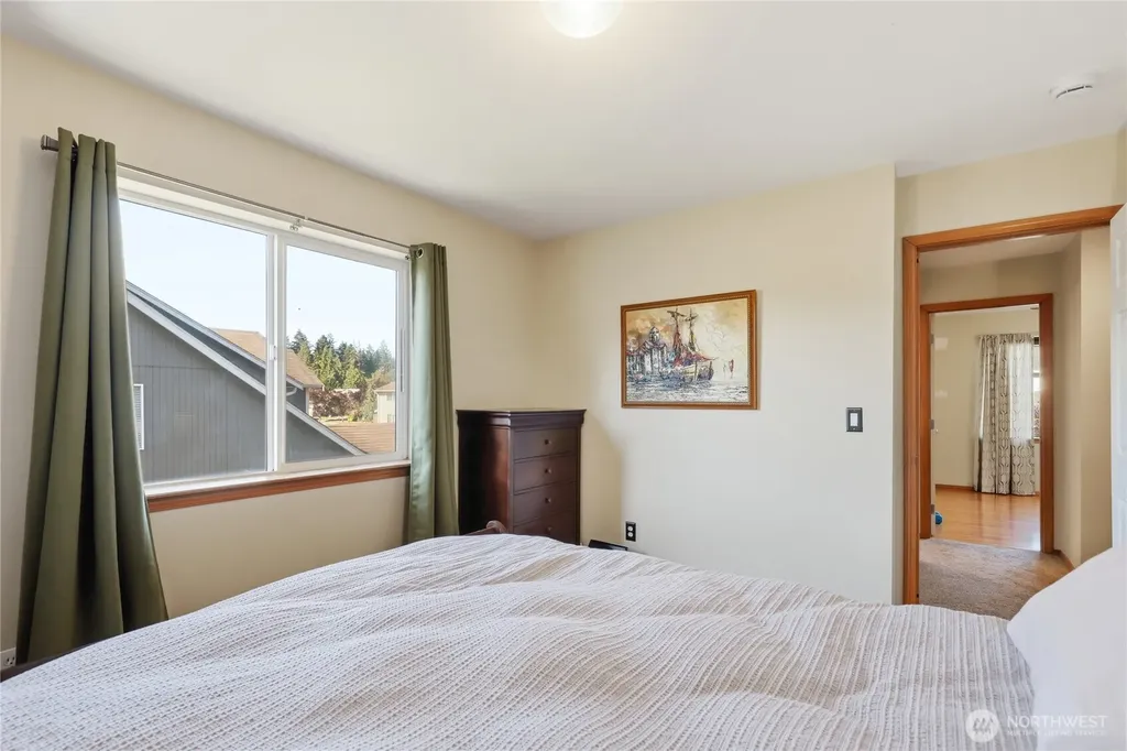 3228 Cardinal Drive NW Olympia WA 98502