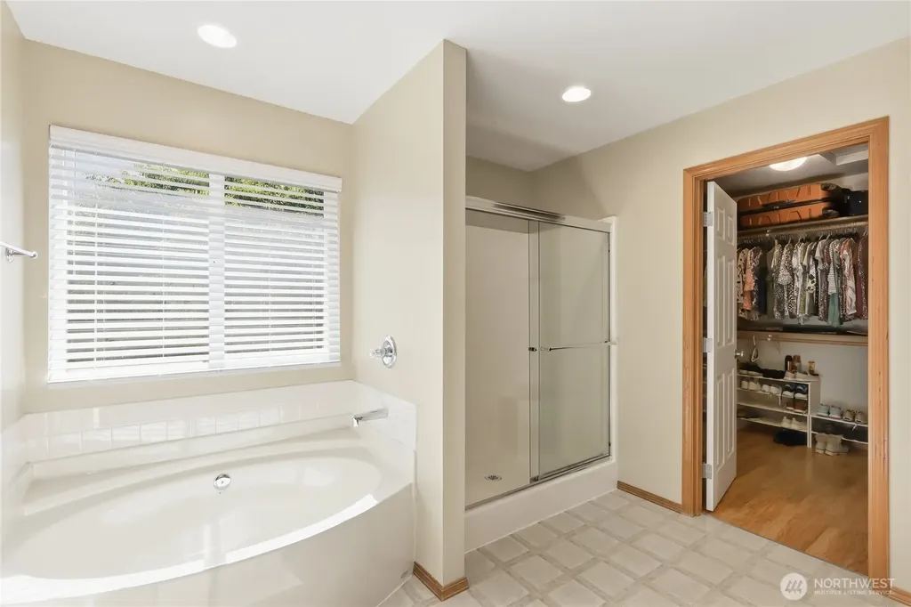 3228 Cardinal Drive NW Olympia WA 98502