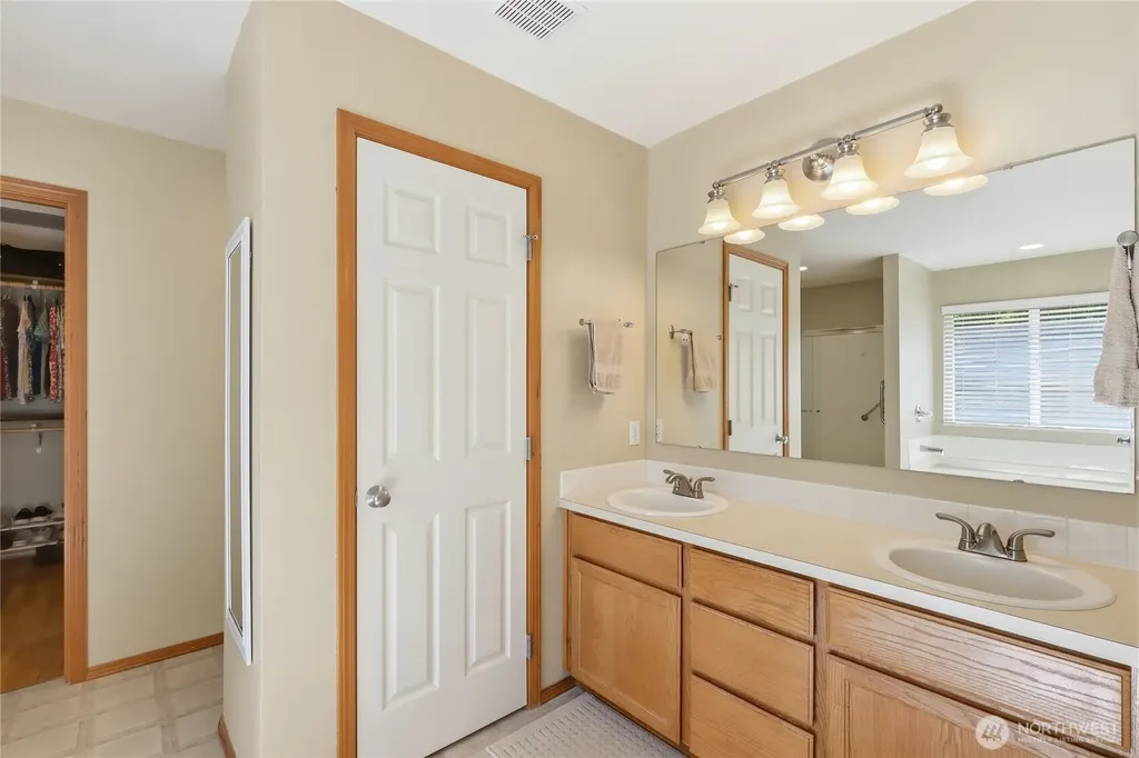 3228 Cardinal Drive NW Olympia WA 98502