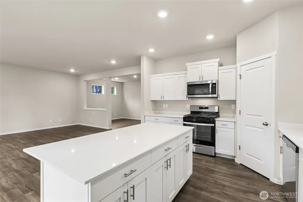 5518 S 328th Street Auburn WA 98001