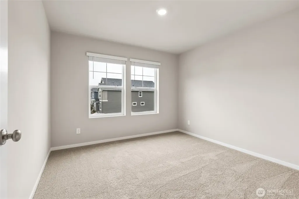 5518 S 328th Street Auburn WA 98001