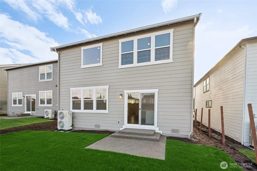 5518 S 328th Street Auburn WA 98001