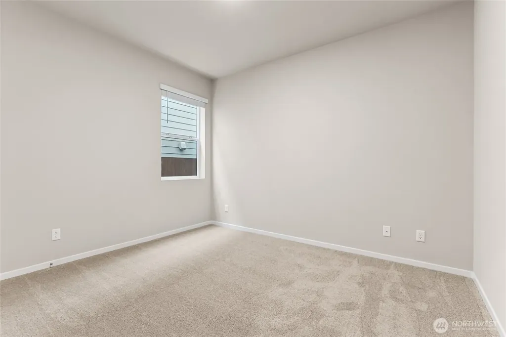 5518 S 328th Street Auburn WA 98001