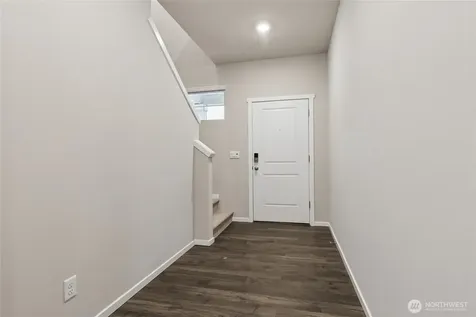 5518 S 328th Street Auburn WA 98001