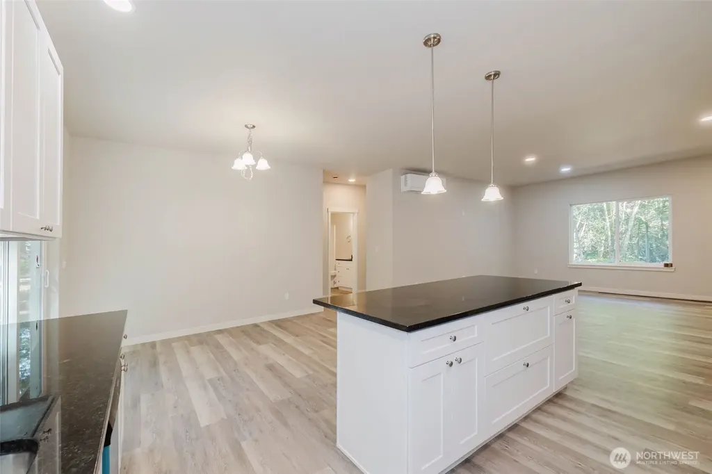 61 E Olyview Place Grapeview WA 98546