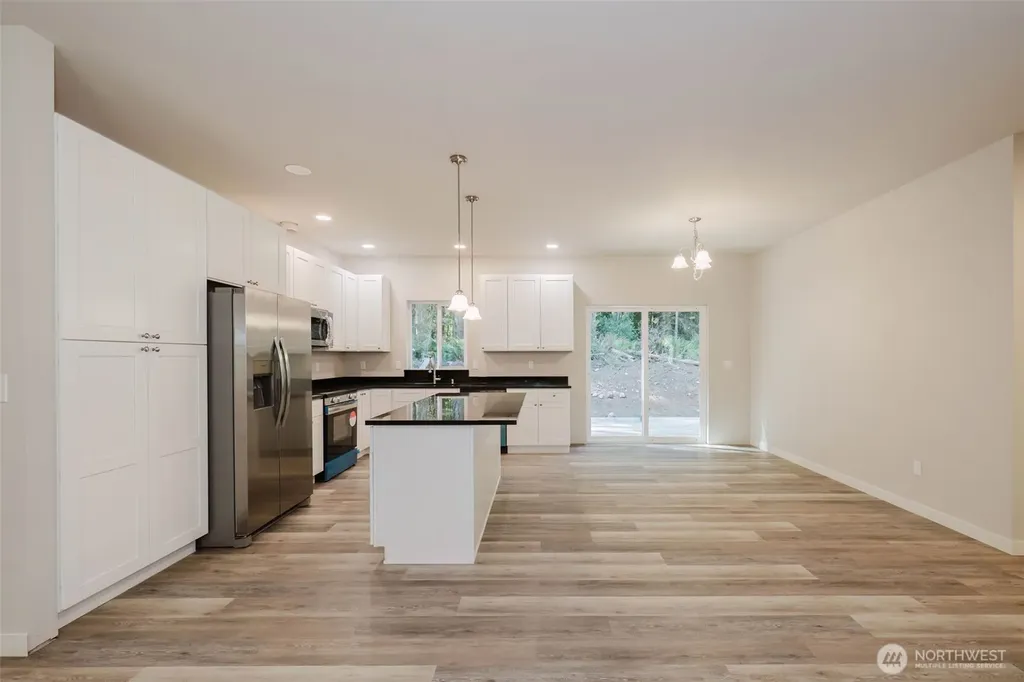 61 E Olyview Place Grapeview WA 98546