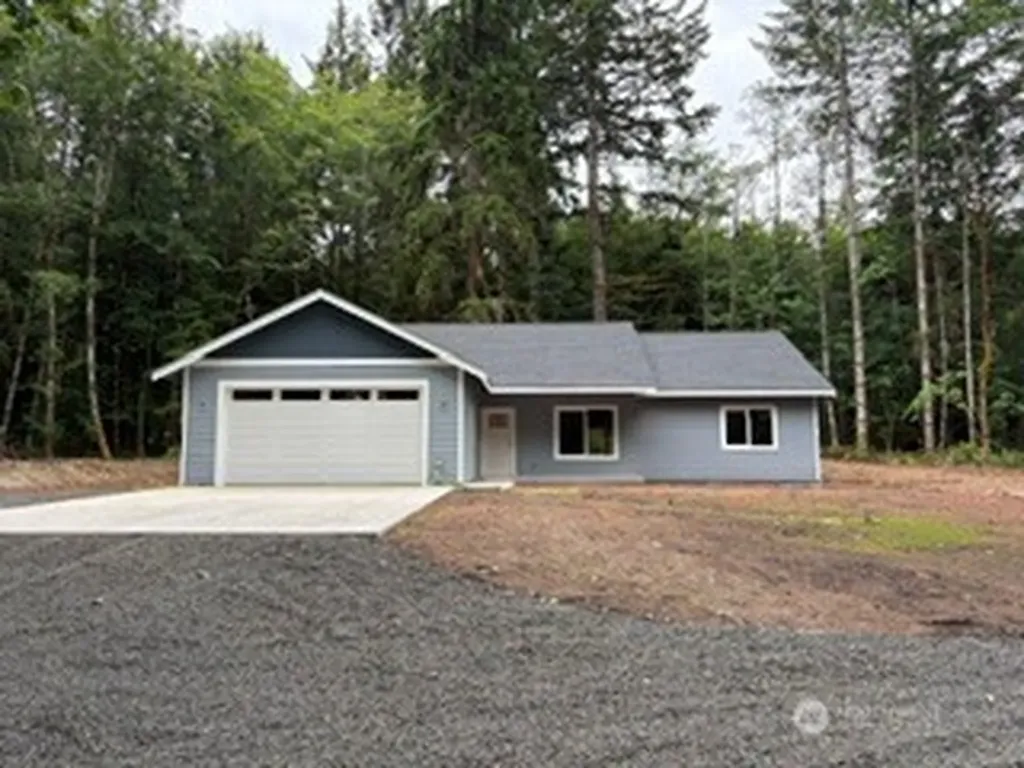 61 E Olyview Place Grapeview WA 98546