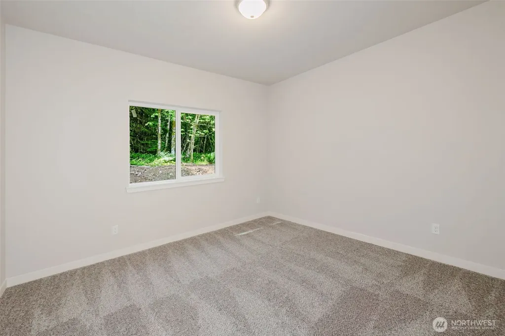 61 E Olyview Place Grapeview WA 98546