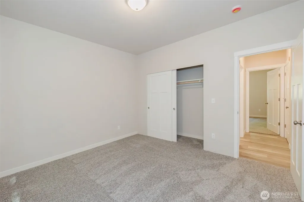 61 E Olyview Place Grapeview WA 98546