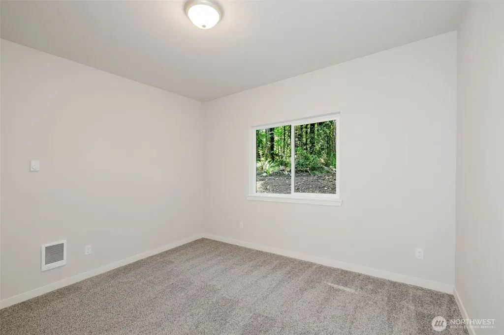 61 E Olyview Place Grapeview WA 98546