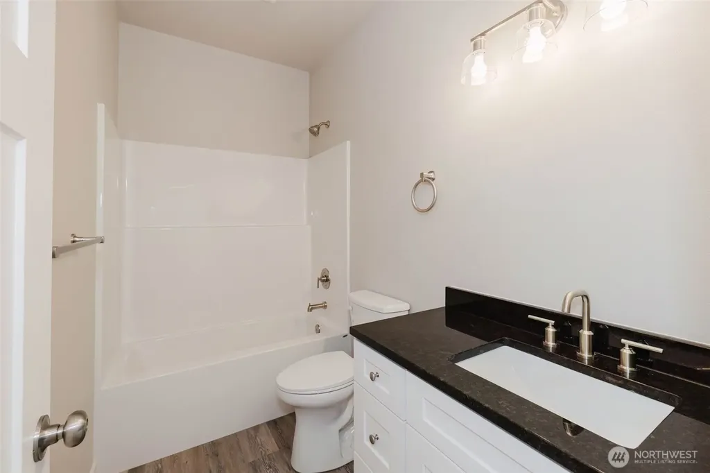 61 E Olyview Place Grapeview WA 98546