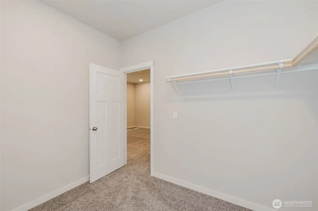 61 E Olyview Place Grapeview WA 98546