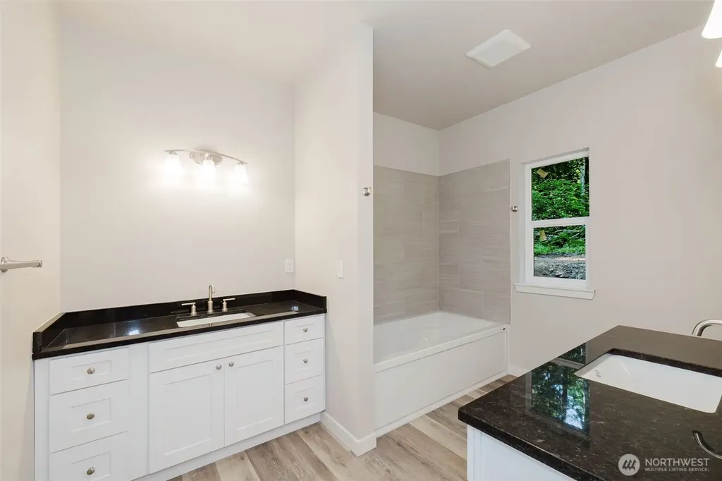 61 E Olyview Place Grapeview WA 98546