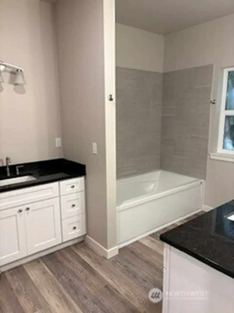 61 E Olyview Place Grapeview WA 98546