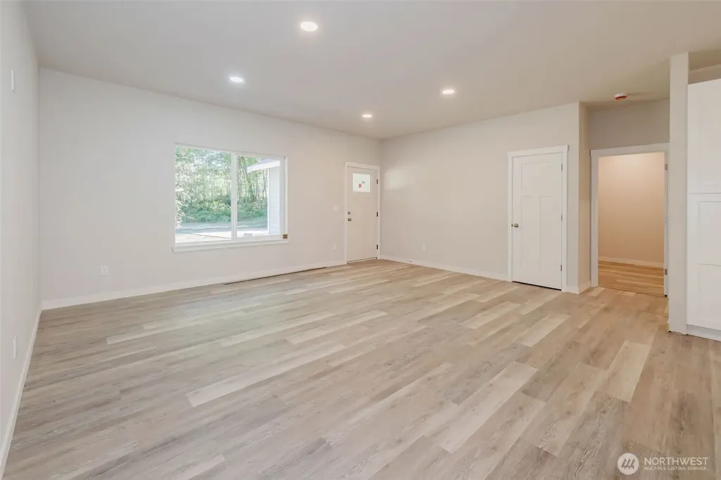 61 E Olyview Place Grapeview WA 98546