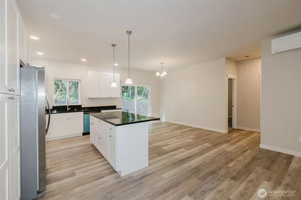 61 E Olyview Place Grapeview WA 98546