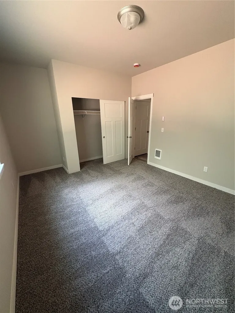 61 E Olyview Place Grapeview WA 98546