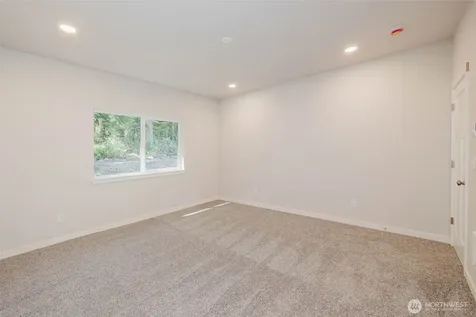 61 E Olyview Place Grapeview WA 98546