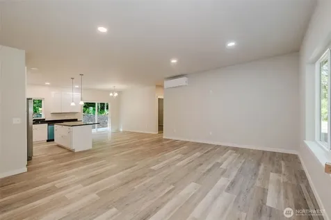 61 E Olyview Place Grapeview WA 98546