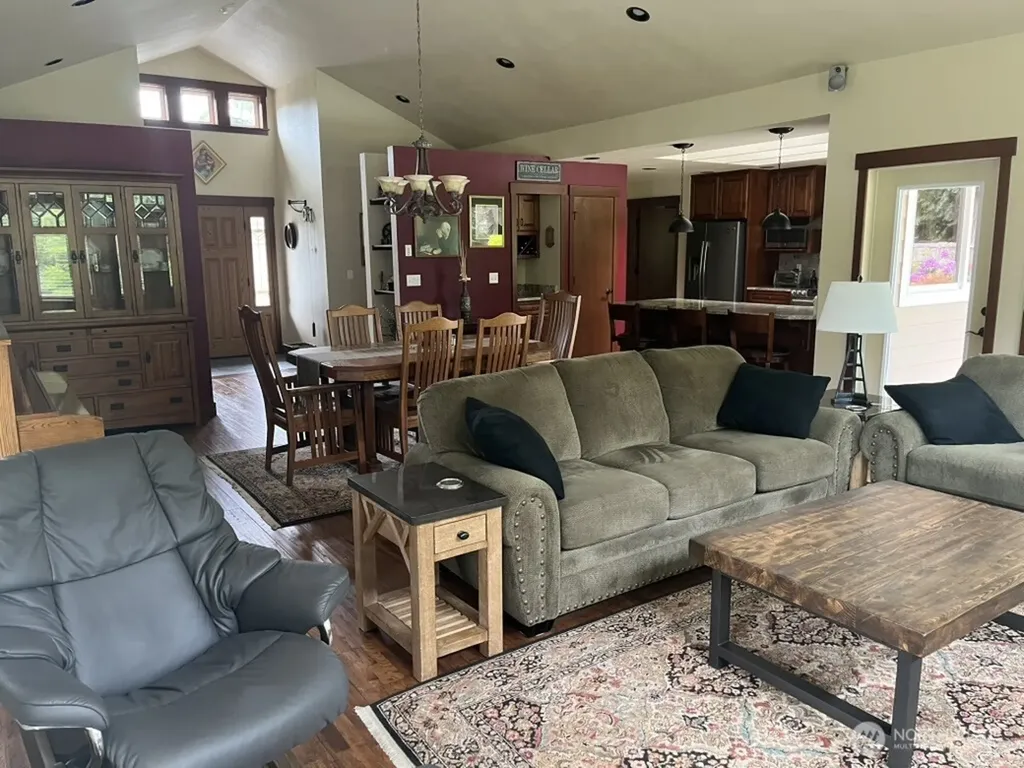 2901 S Bay Road NE Olympia WA 98506