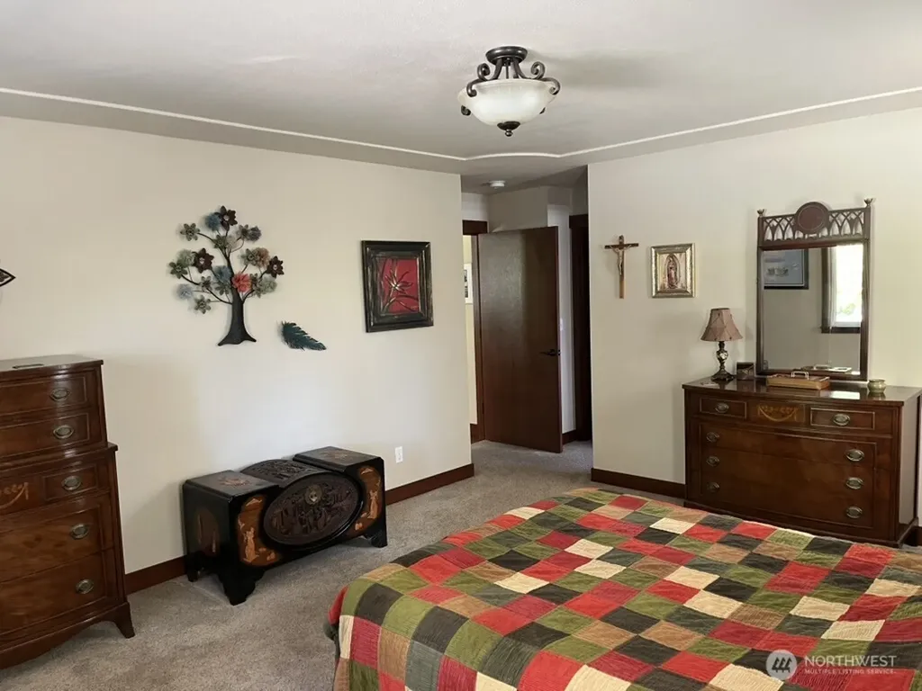 2901 S Bay Road NE Olympia WA 98506