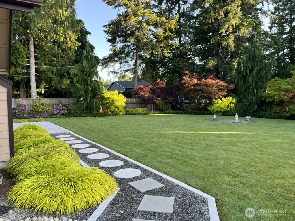 2901 S Bay Road NE Olympia WA 98506