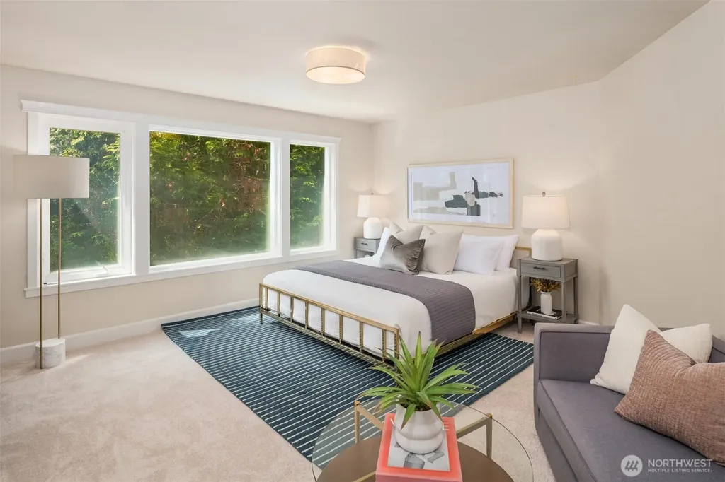 4600 Green Lake Way N Seattle WA 98103