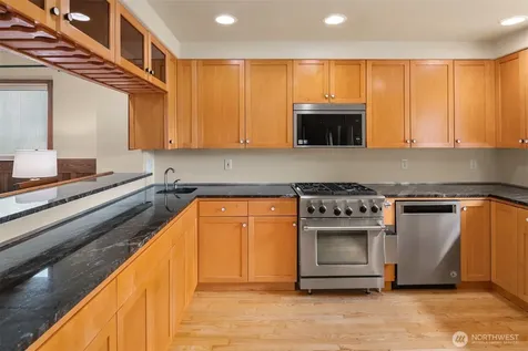 4600 Green Lake Way N Seattle WA 98103