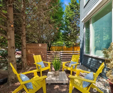 4600 Green Lake Way N Seattle WA 98103