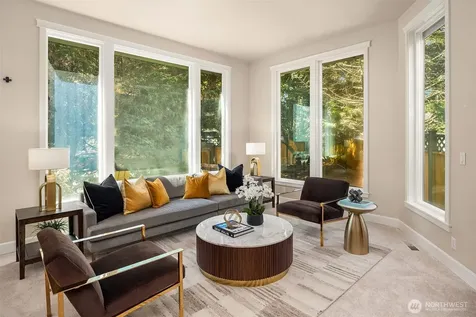 4600 Green Lake Way N Seattle WA 98103