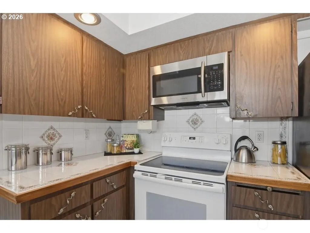 10009 NE Covington Road Vancouver WA 98662