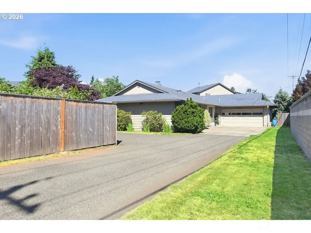 10009 NE Covington Road Vancouver WA 98662
