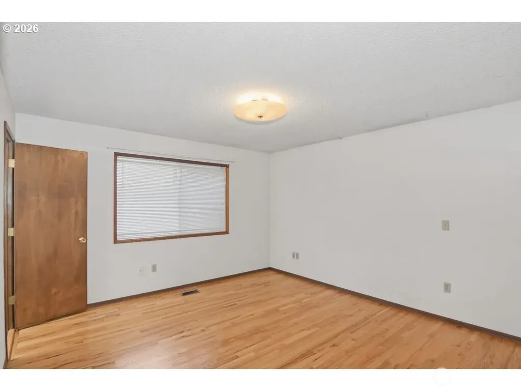 10009 NE Covington Road Vancouver WA 98662