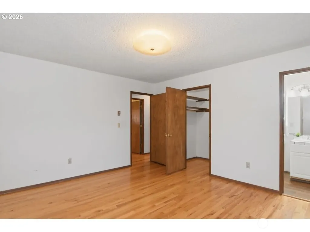 10009 NE Covington Road Vancouver WA 98662
