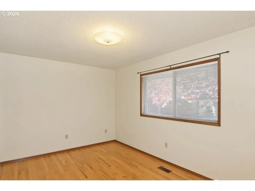 10009 NE Covington Road Vancouver WA 98662