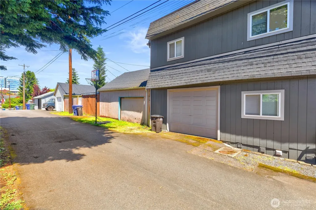 1713 17th Street Everett WA 98201