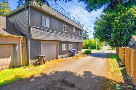 1713 17th Street Everett WA 98201