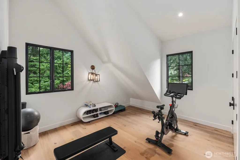 5419 247th Place SE Issaquah WA 98029