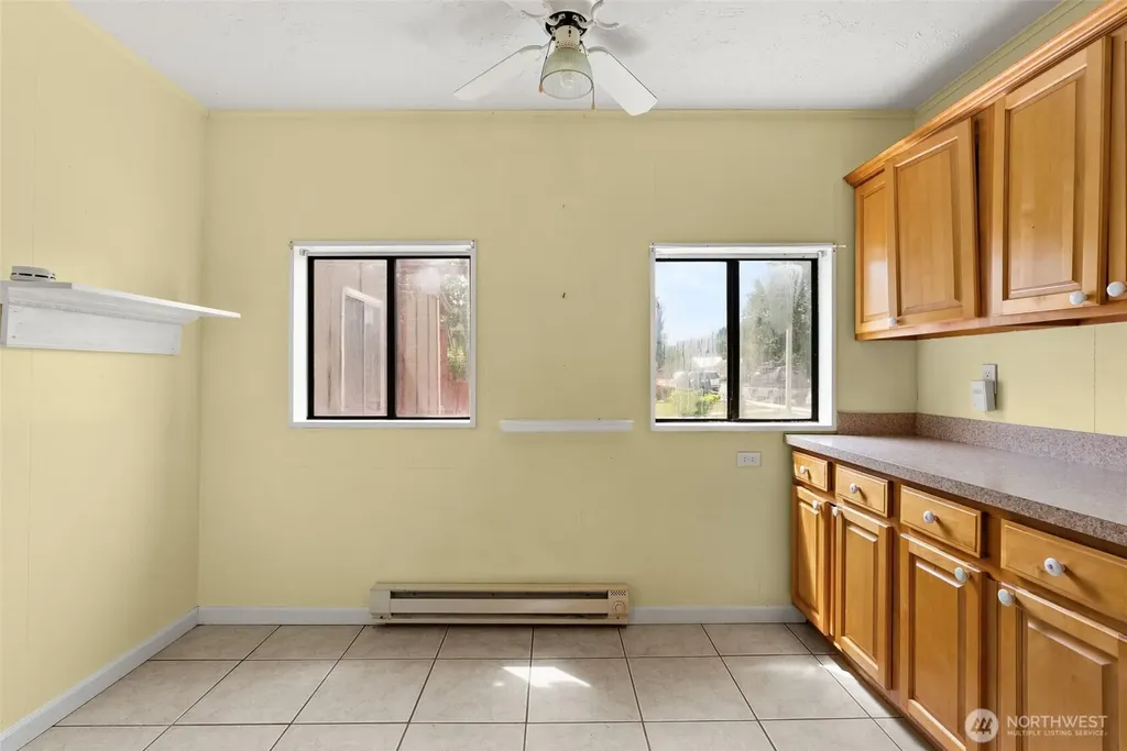 519 Duffy Street Aberdeen WA 98520