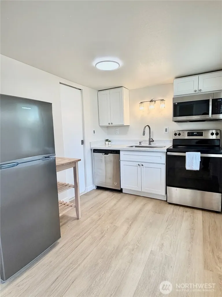 506 S 107th Street Tacoma WA 98444