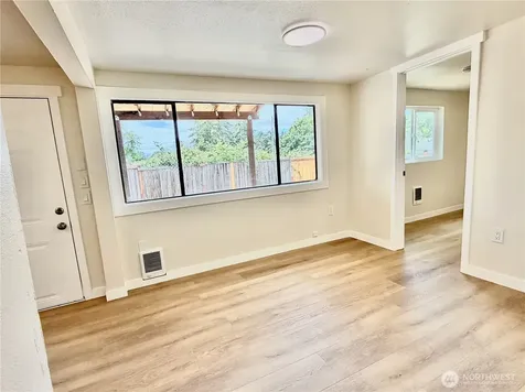 506 S 107th Street Tacoma WA 98444