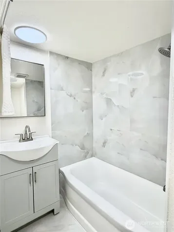 506 S 107th Street Tacoma WA 98444