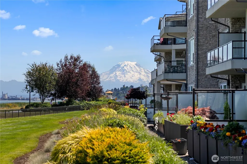 4961 Main Street Tacoma WA 98407