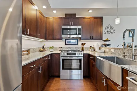 4961 Main Street Tacoma WA 98407