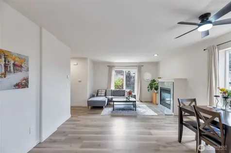 536 N 103rd Seattle WA 98133